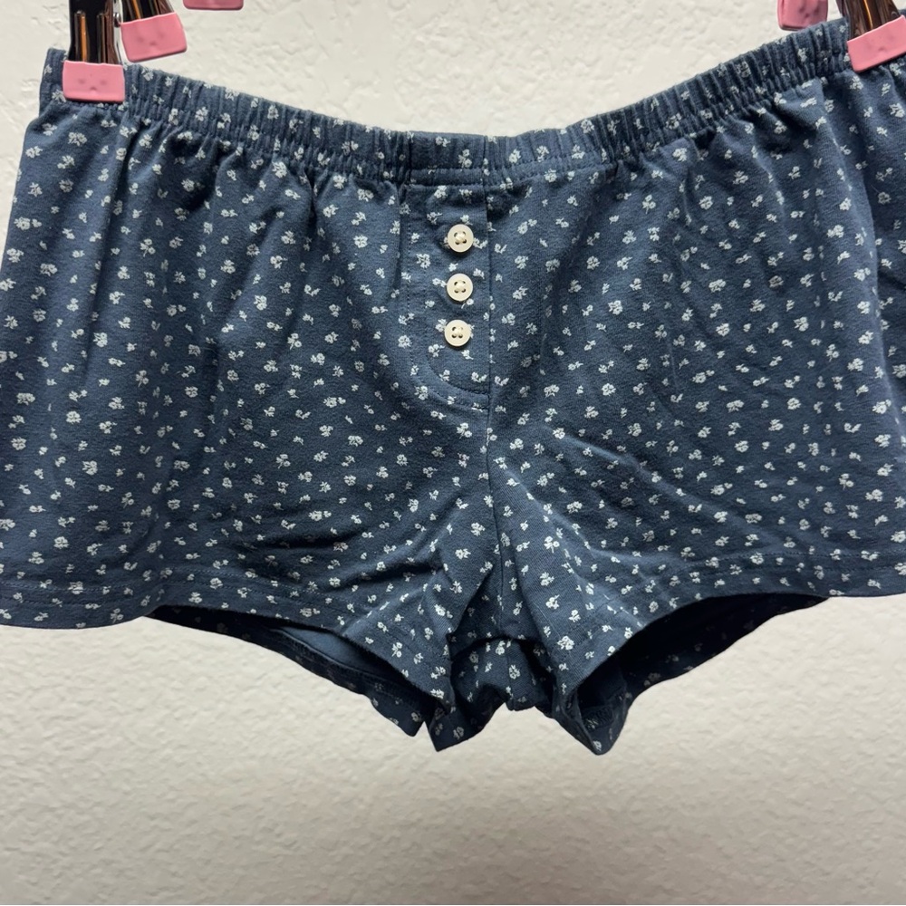 Brandy Melville Kiera Floral Sweatshorts